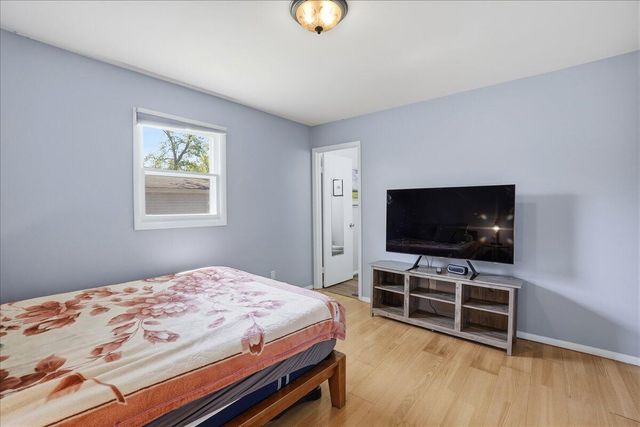 1709 E Rand Street, Hobart, IN 46342