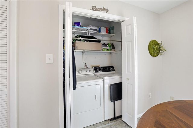 1709 E Rand Street, Hobart, IN 46342