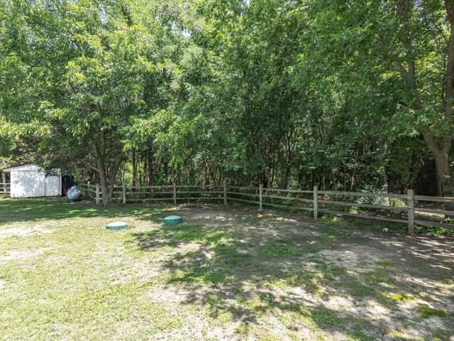 205 Private Road 2194, Decatur, TX 76234