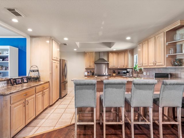 205 Private Road 2194, Decatur, TX 76234