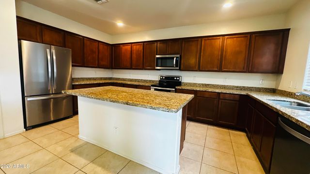 11628 W REDFIELD Road, El Mirage, AZ 85335