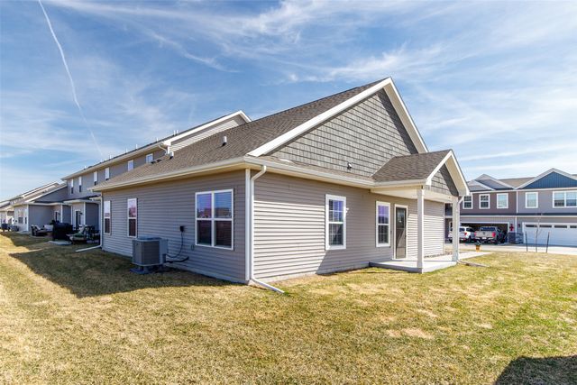 2818 NW 35th Lane, Ankeny, IA 50023