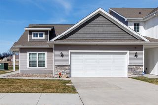 2818 NW 35th Lane, Ankeny, IA 50023