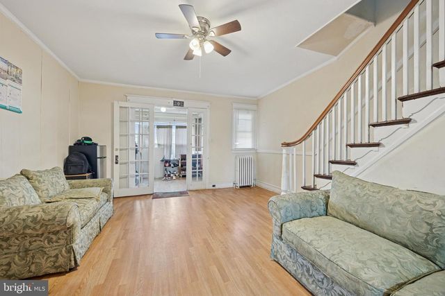 5627 SANSOM ST, Philadelphia, PA 19139