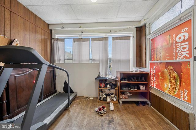 5627 SANSOM ST, Philadelphia, PA 19139