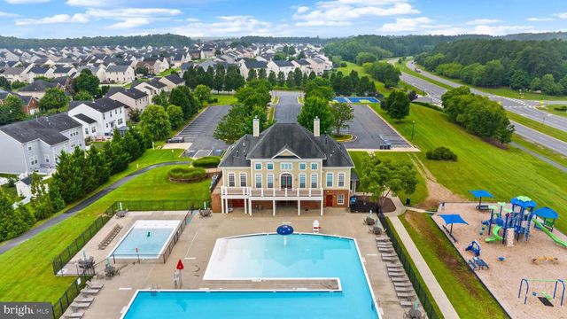 5018 BIRCH LEAF CIR, Fredericksburg, VA 22407