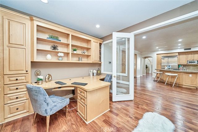 32 Canyonwood, Irvine, CA 92620