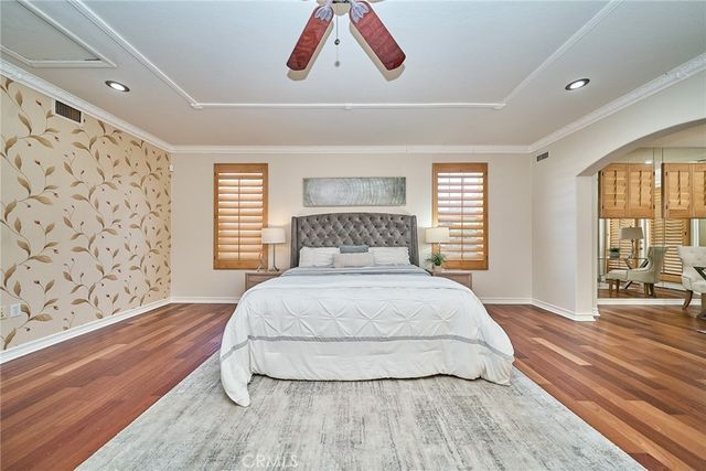 32 Canyonwood, Irvine, CA 92620