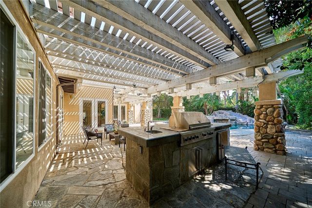 32 Canyonwood, Irvine, CA 92620