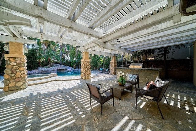 32 Canyonwood, Irvine, CA 92620
