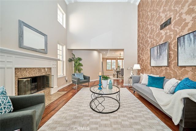 32 Canyonwood, Irvine, CA 92620