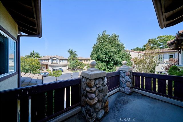 32 Canyonwood, Irvine, CA 92620