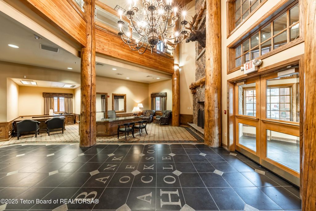 975 W BROADWAY Avenue, Jackson, WY 83001 photo 5