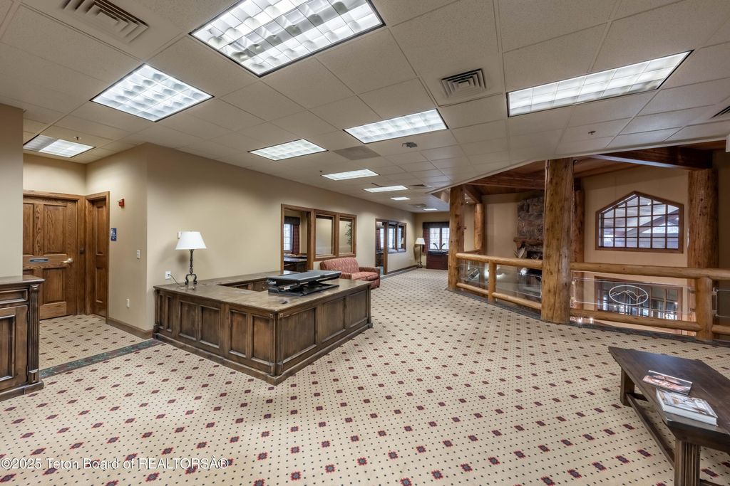 975 W BROADWAY Avenue, Jackson, WY 83001 photo 9