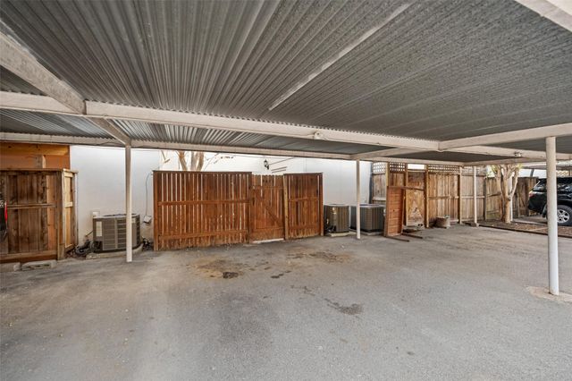 9654 Westview Drive 9, Houston, TX 77055