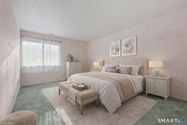 61 Riverside Avenue 14, Stamford, CT 06905