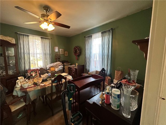 311 Margaret St, Jeannette, PA 15644