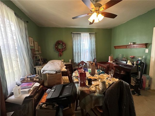 311 Margaret St, Jeannette, PA 15644