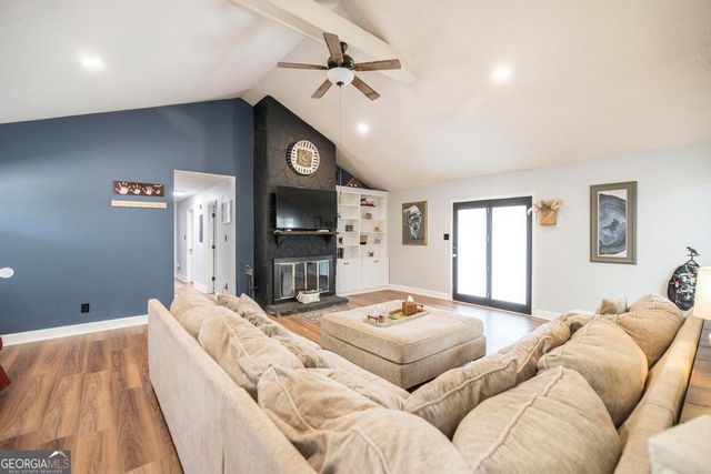 102 Smoke Rise Drive, Warner Robins, GA 31088