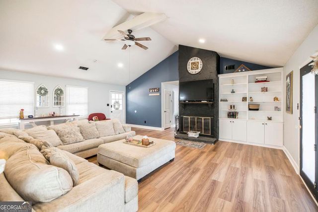 102 Smoke Rise Drive, Warner Robins, GA 31088