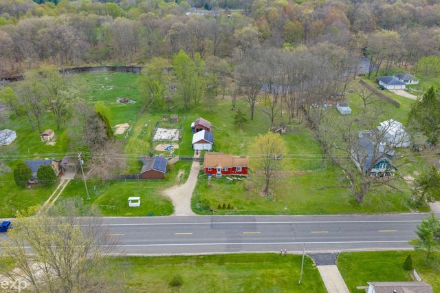 22466 N Bedford Road, Battle Creek, MI 49017