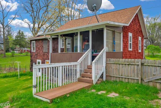22466 N Bedford Road, Battle Creek, MI 49017