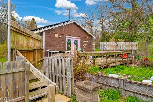 22466 N Bedford Road, Battle Creek, MI 49017