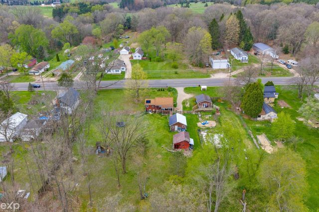 22466 N Bedford Road, Battle Creek, MI 49017