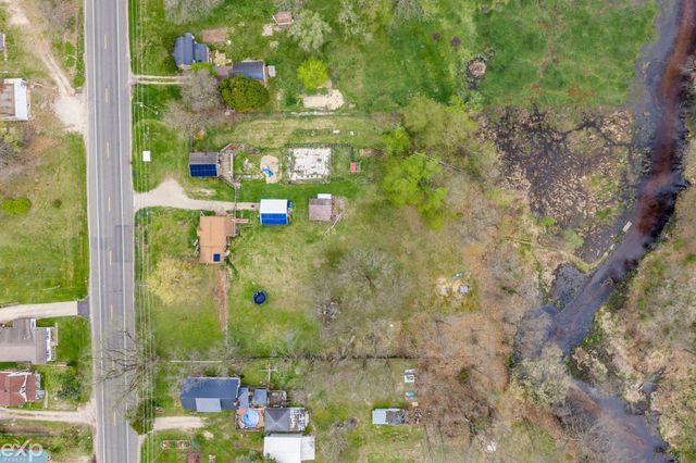 22466 N Bedford Road, Battle Creek, MI 49017