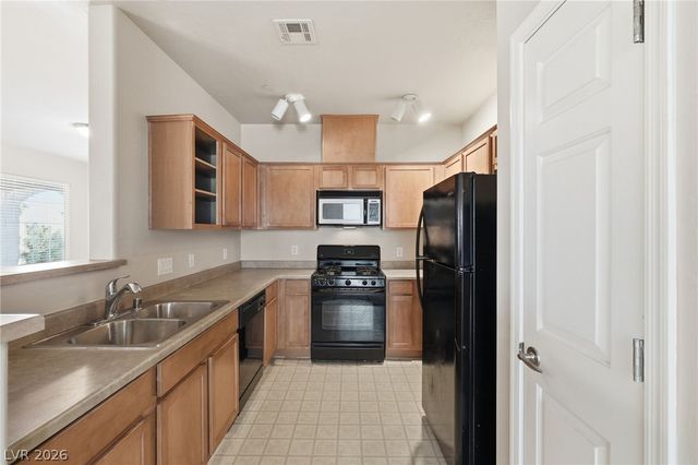 8324 West Charleston Boulevard 2036, Las Vegas, NV 89117