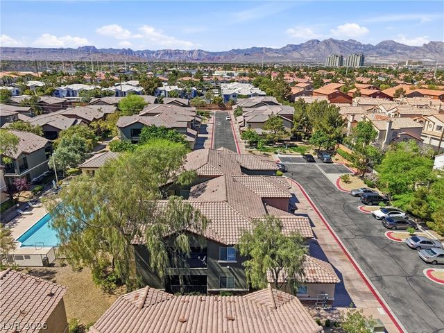 8324 West Charleston Boulevard 2036, Las Vegas, NV 89117