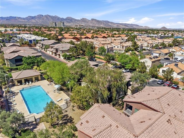 8324 West Charleston Boulevard 2036, Las Vegas, NV 89117