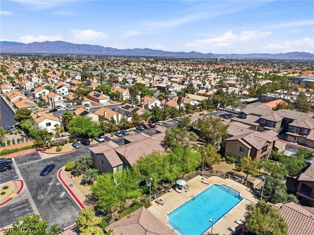 8324 West Charleston Boulevard 2036, Las Vegas, NV 89117