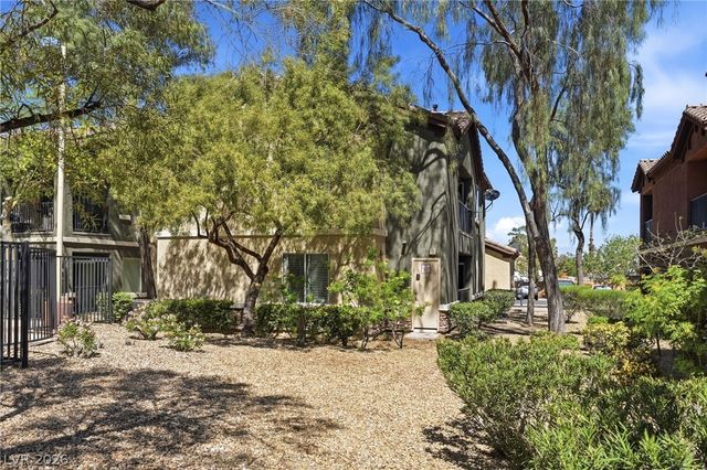 8324 West Charleston Boulevard 2036, Las Vegas, NV 89117