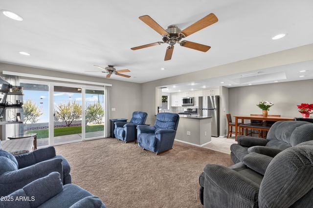 828 W RICE Drive, Tempe, AZ 85283