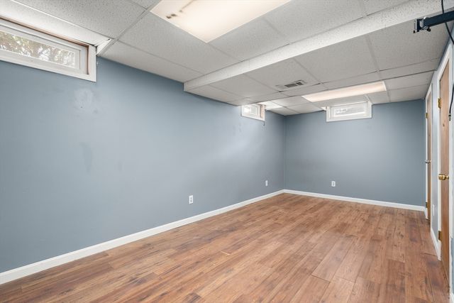 25 Laurelwood Lane, Springfield, MA 01128