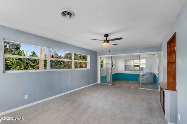 417 Manhattan Avenue, Daytona Beach, FL 32118