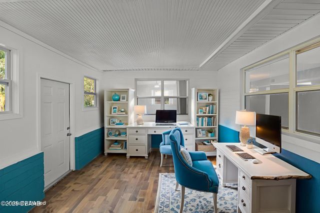 417 Manhattan Avenue, Daytona Beach, FL 32118