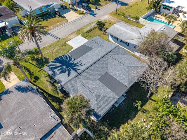 417 Manhattan Avenue, Daytona Beach, FL 32118