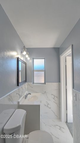 417 Manhattan Avenue, Daytona Beach, FL 32118