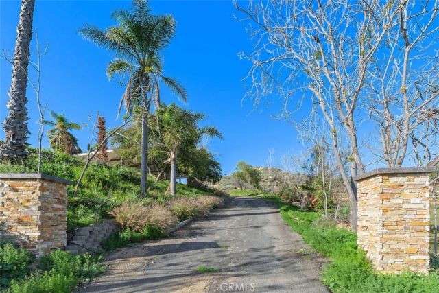 14710 Burwood Drive, Lake Mathews, CA 92570