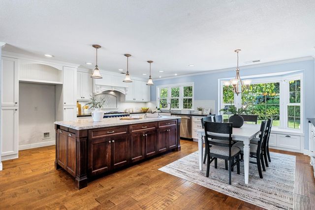 1408 E Plymouth Way, Fresno, CA 93720