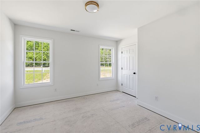 5201 Broad Street Rd, Louisa, VA 23093