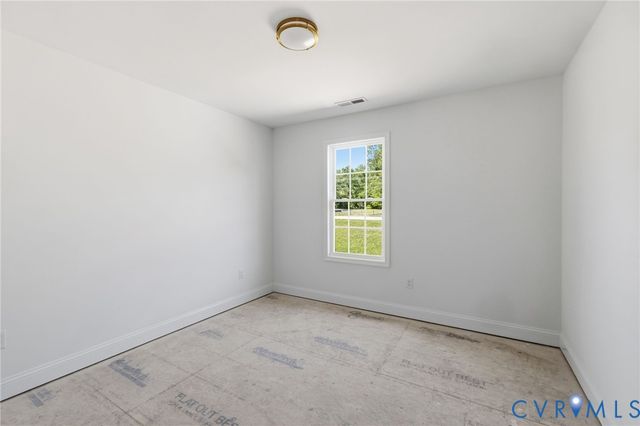 5201 Broad Street Rd, Louisa, VA 23093