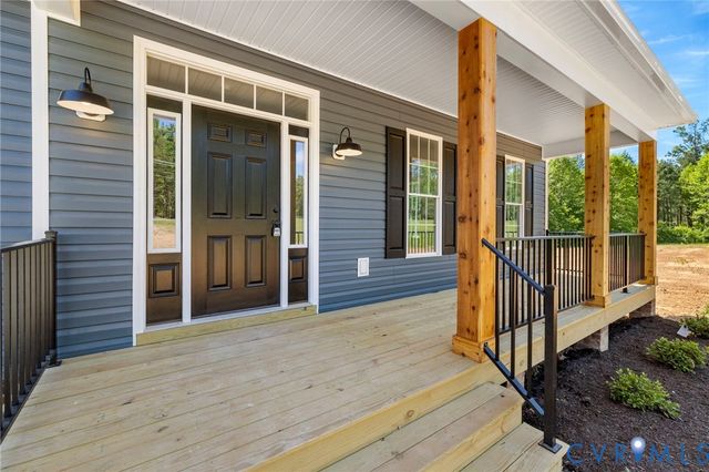 5201 Broad Street Rd, Louisa, VA 23093