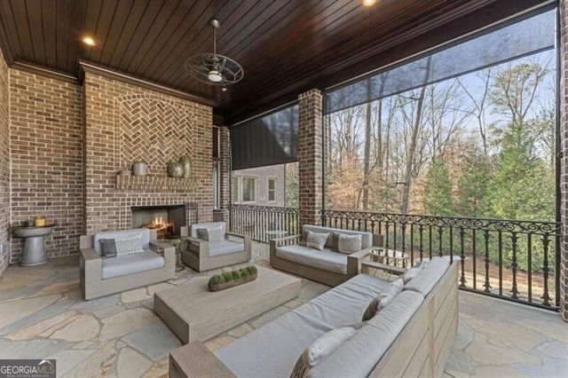 439 Tara Trail, Sandy Springs, GA 30327