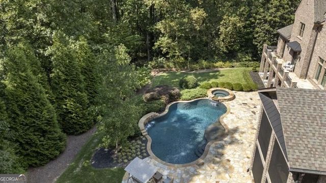 439 Tara Trail, Sandy Springs, GA 30327