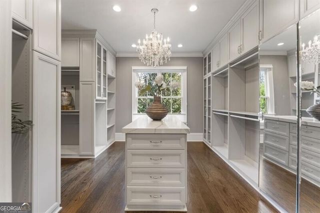 439 Tara Trail, Sandy Springs, GA 30327