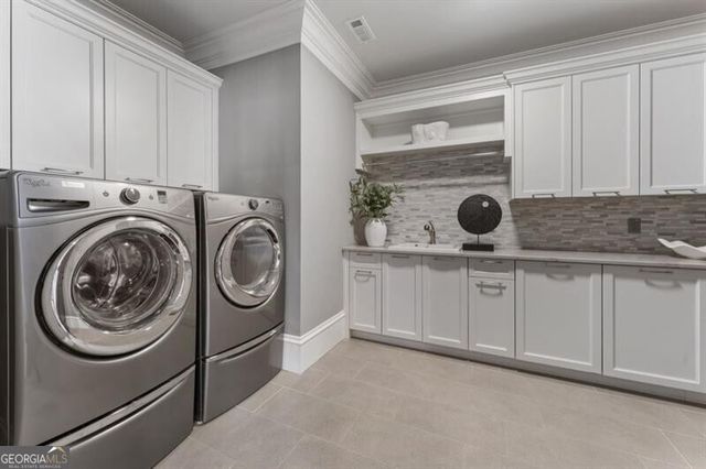 439 Tara Trail, Sandy Springs, GA 30327