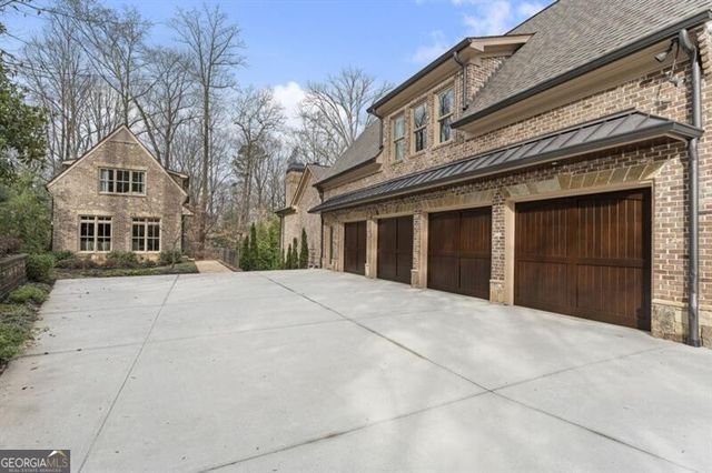 439 Tara Trail, Sandy Springs, GA 30327